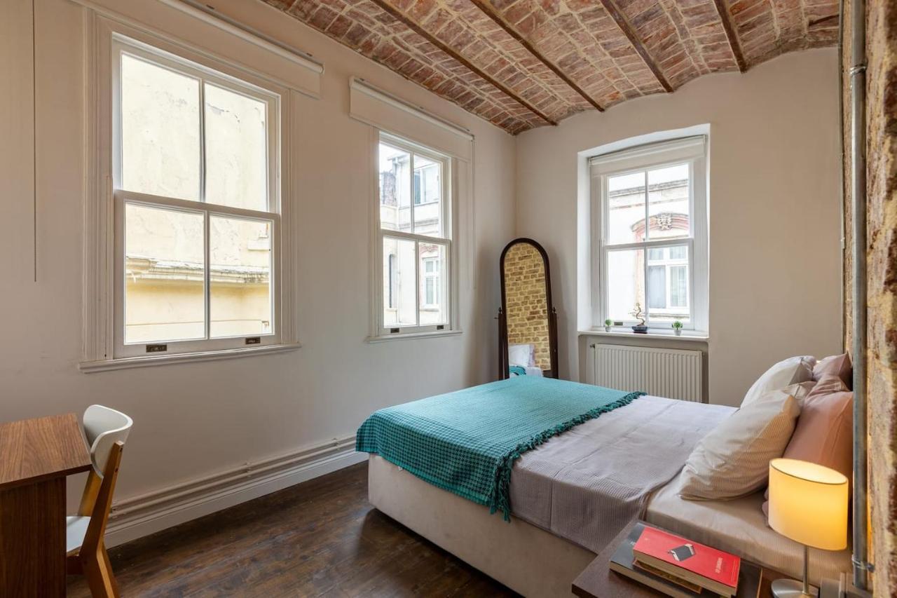 Renovated Apartment At The Heart Of Istanbul With Huge Terrace 外观 照片